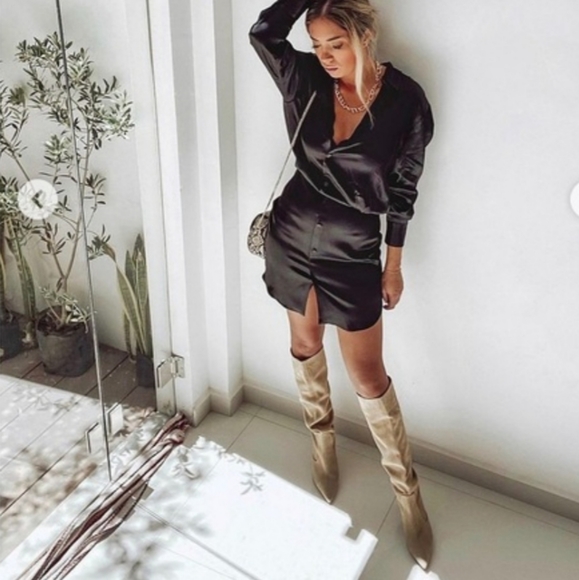 》》 Sold   |  Zara Satin Effect Dress - Picture 2 of 16